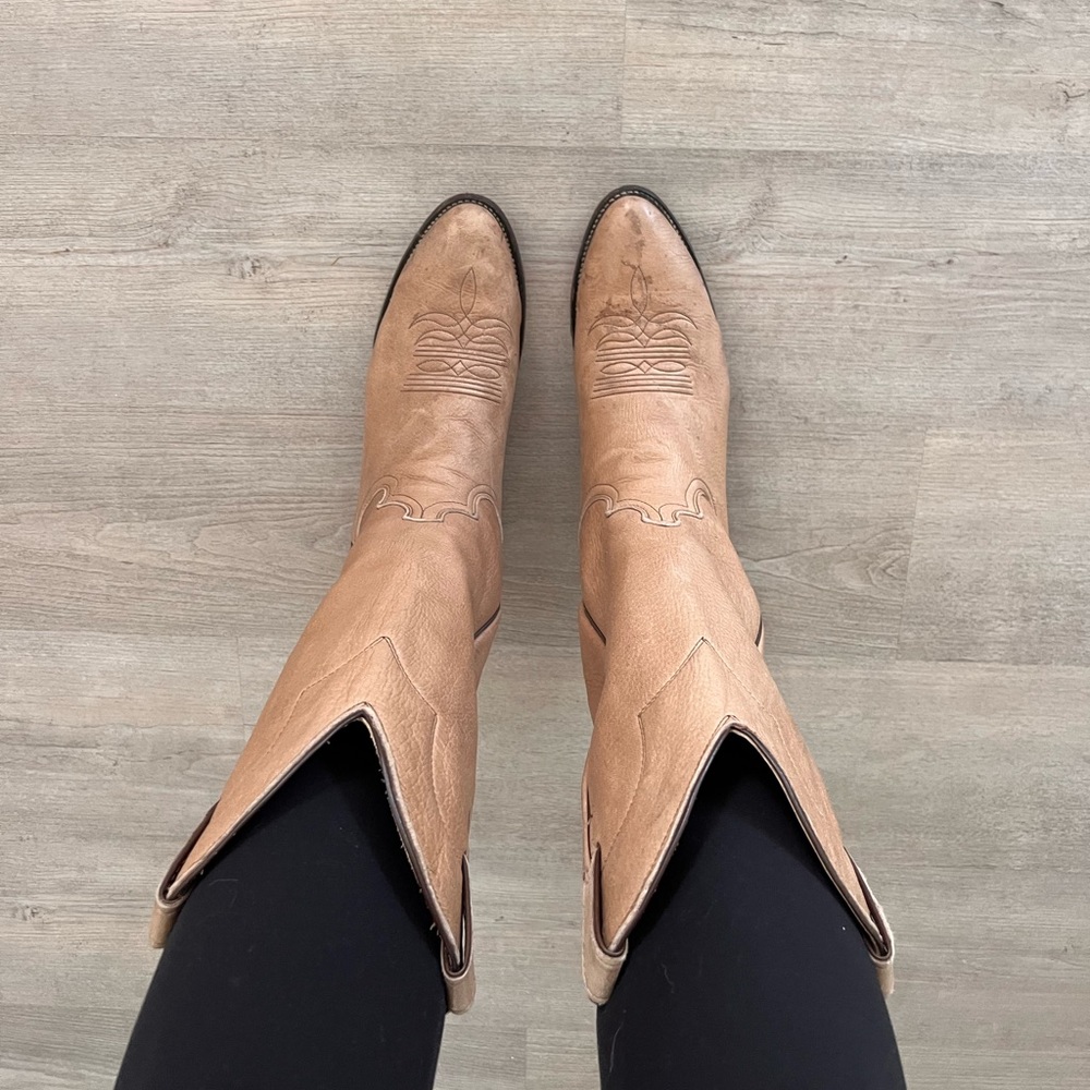 Justin Cowboy Boots
